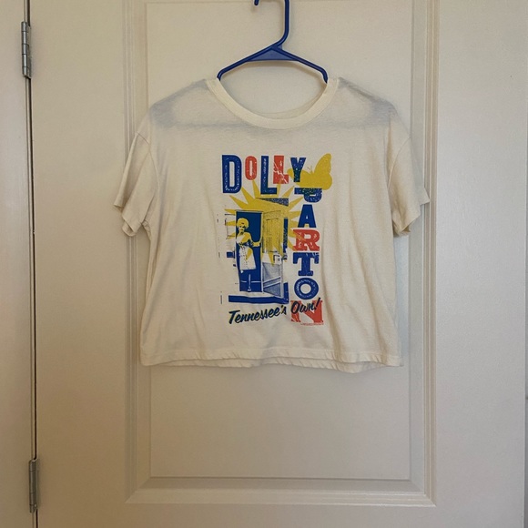 Old Navy Tops - Dolly Parton Crop Top